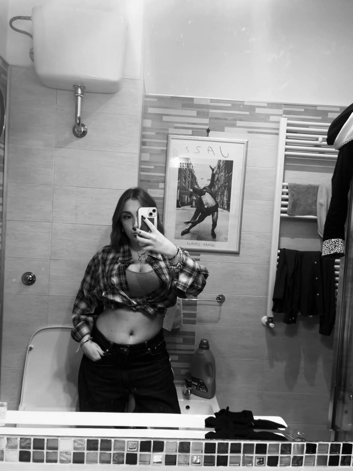 @_lollyss_