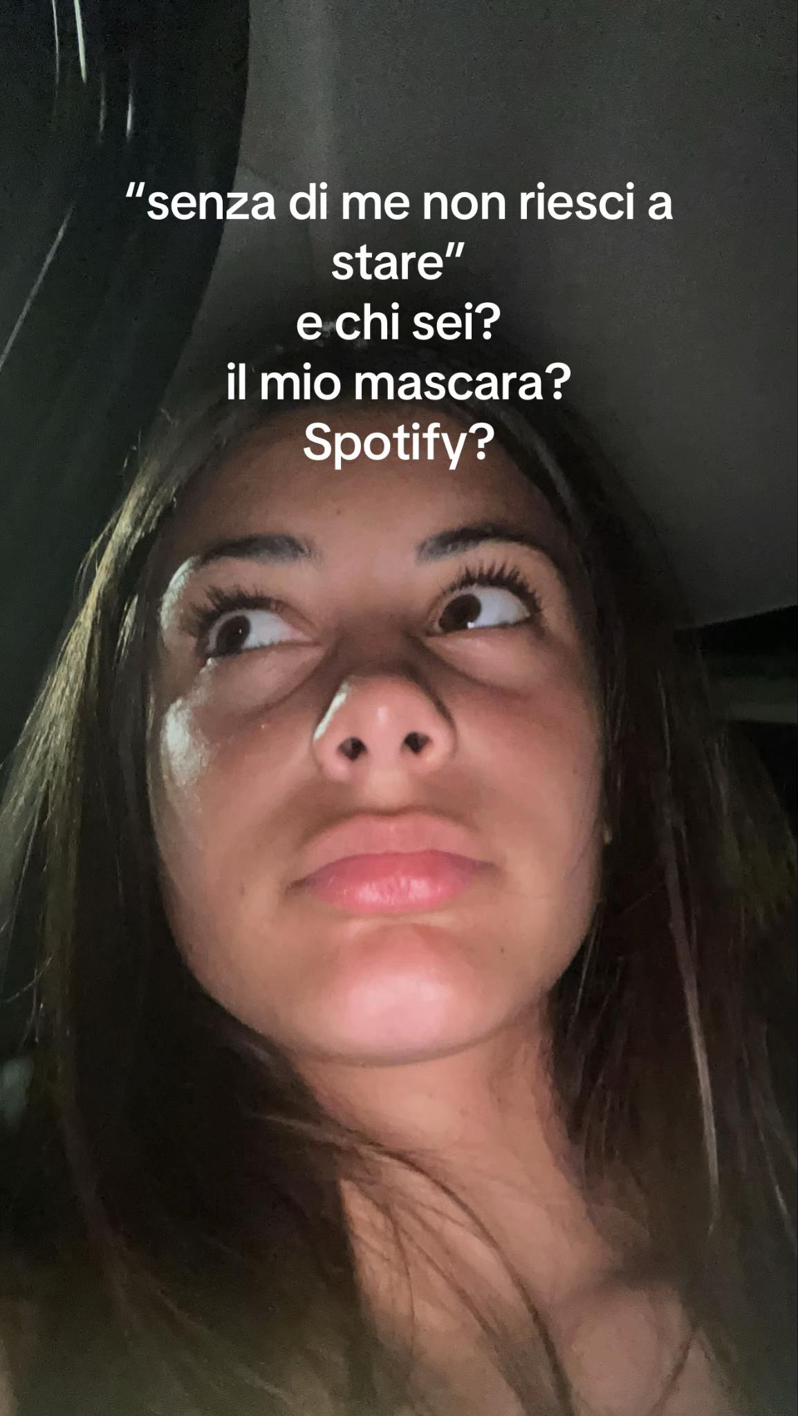 @auroo.spam._