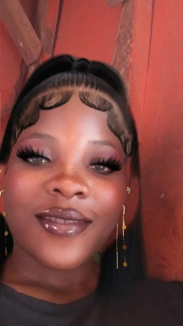 @Layomiii