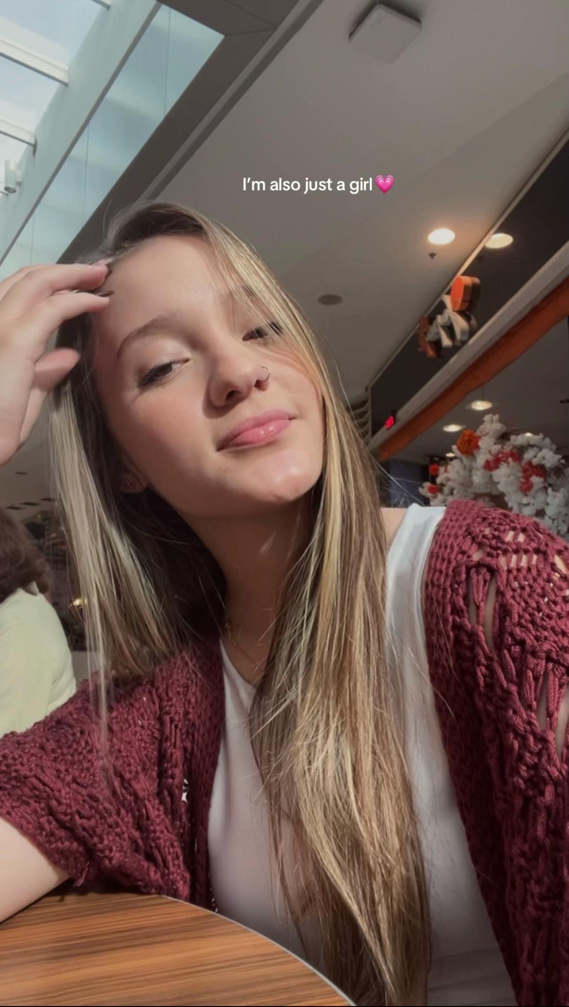 @dailylilii