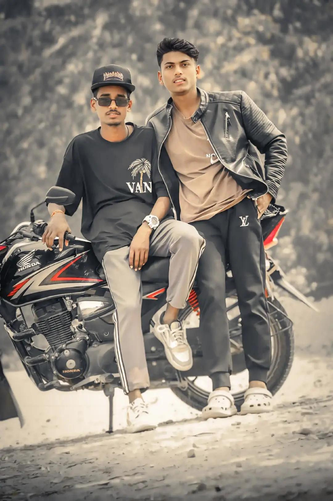 @ᡕᠵ᠊ᡃ່࡚🗣️🇰  🇦 🇲 𝐋 &Sigma;🇸 🇭❤️