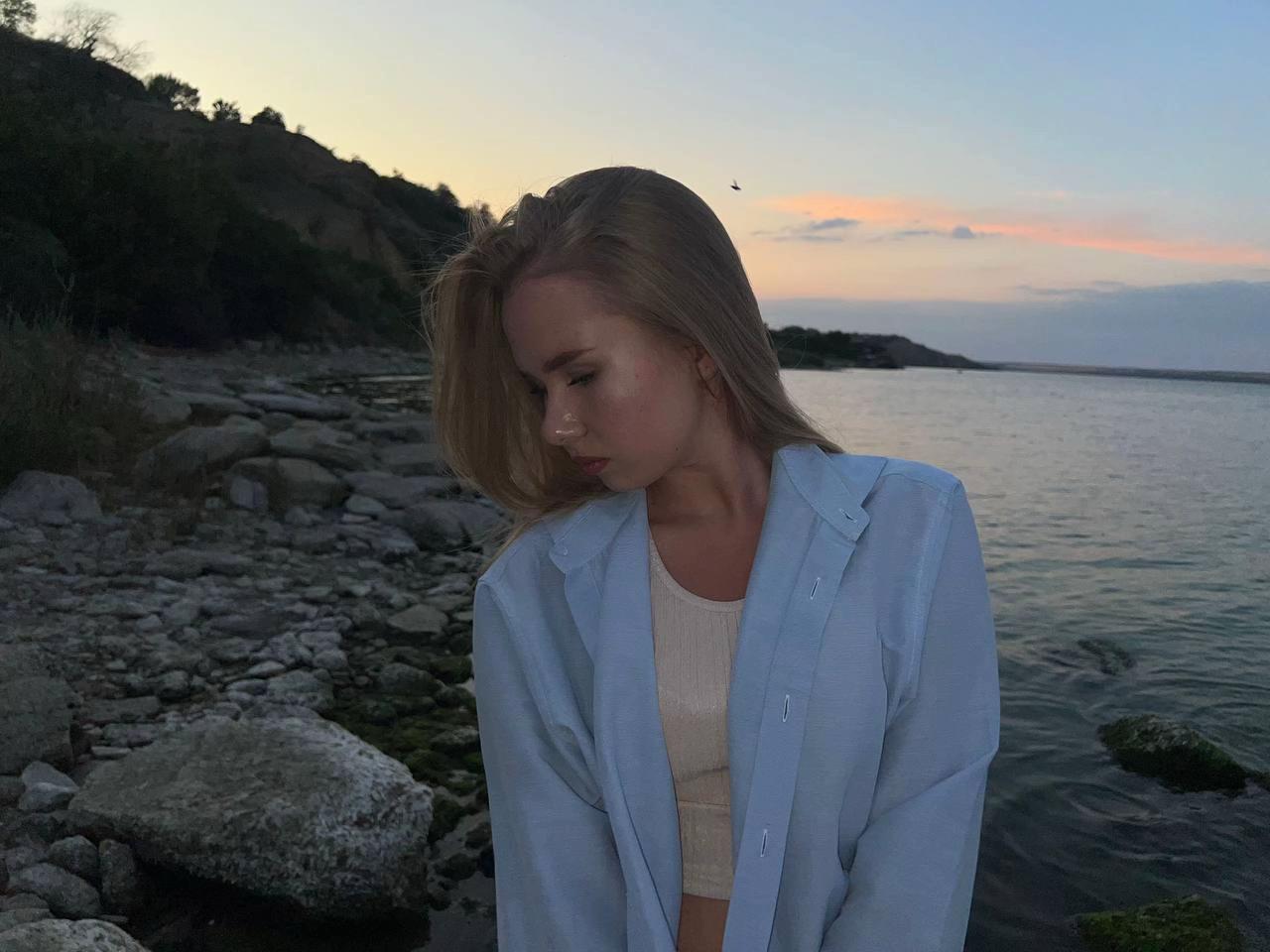 @лизонька