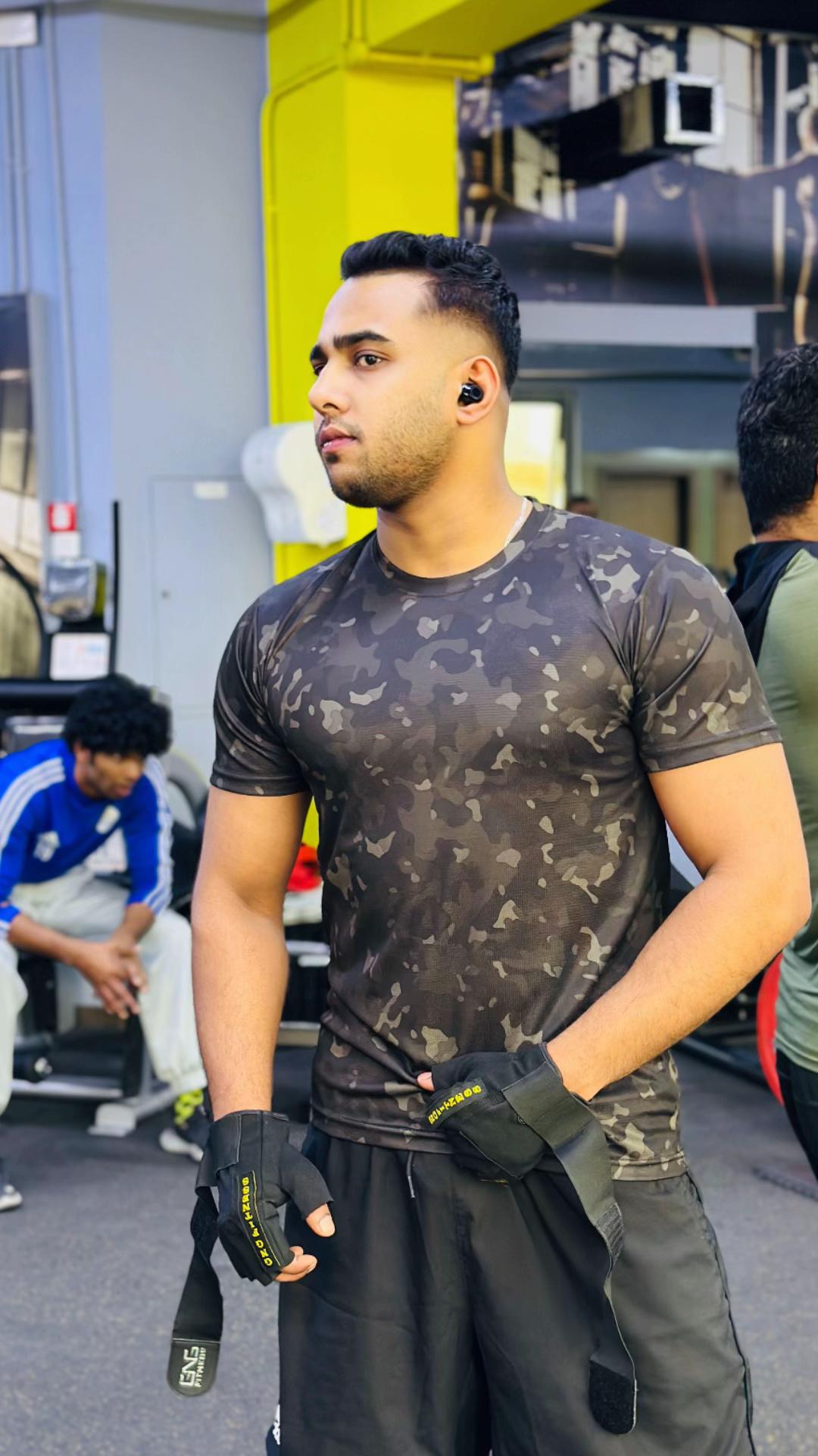 @It’s_____AJ🇦🇪