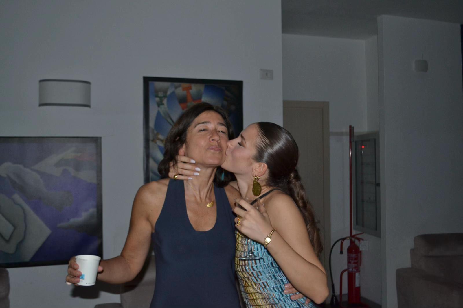 @anitaroverselli