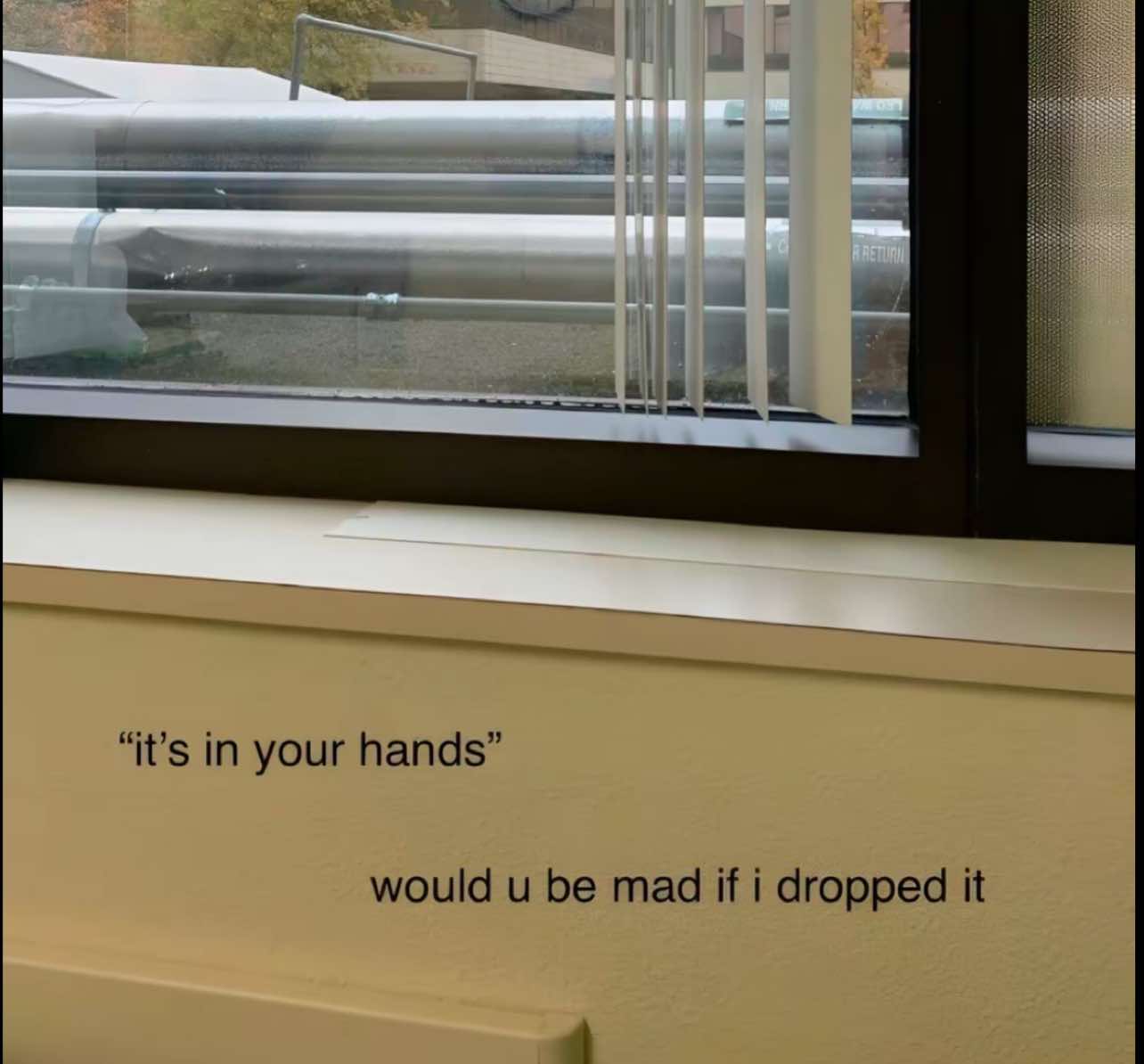 @🫂