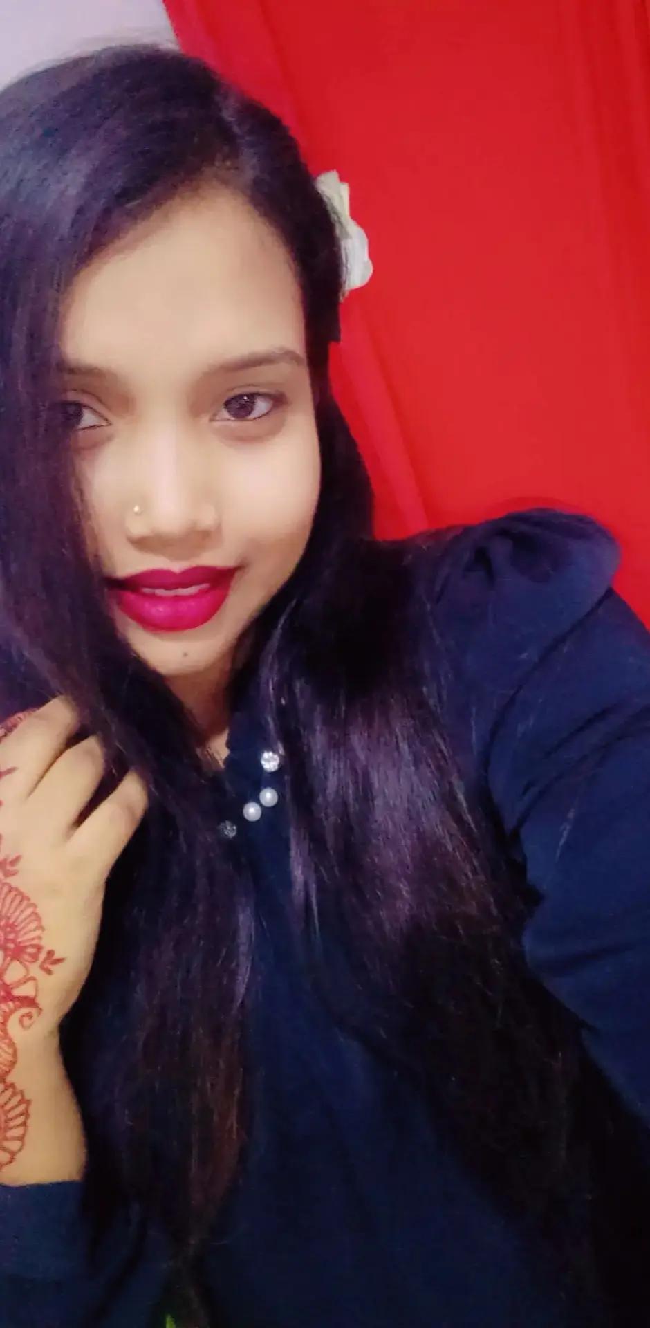 @Akhi Moni