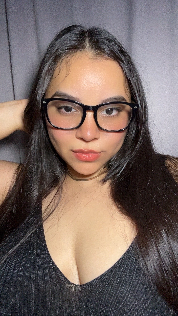 @🦂Esmeralda🤎