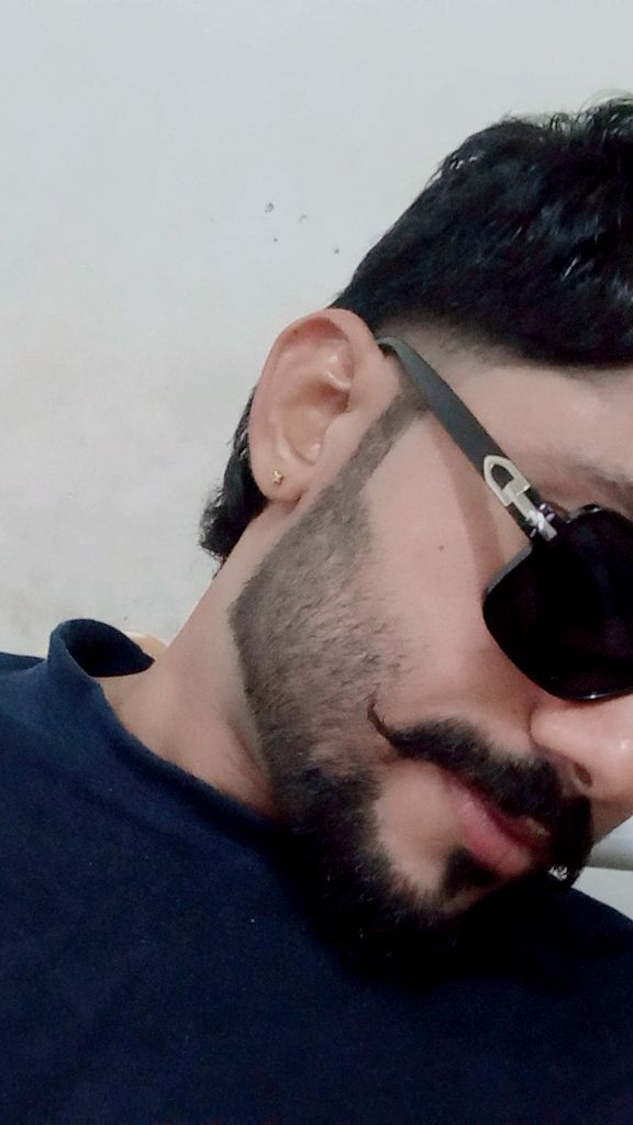@ضلعے شاہ🇸🇦