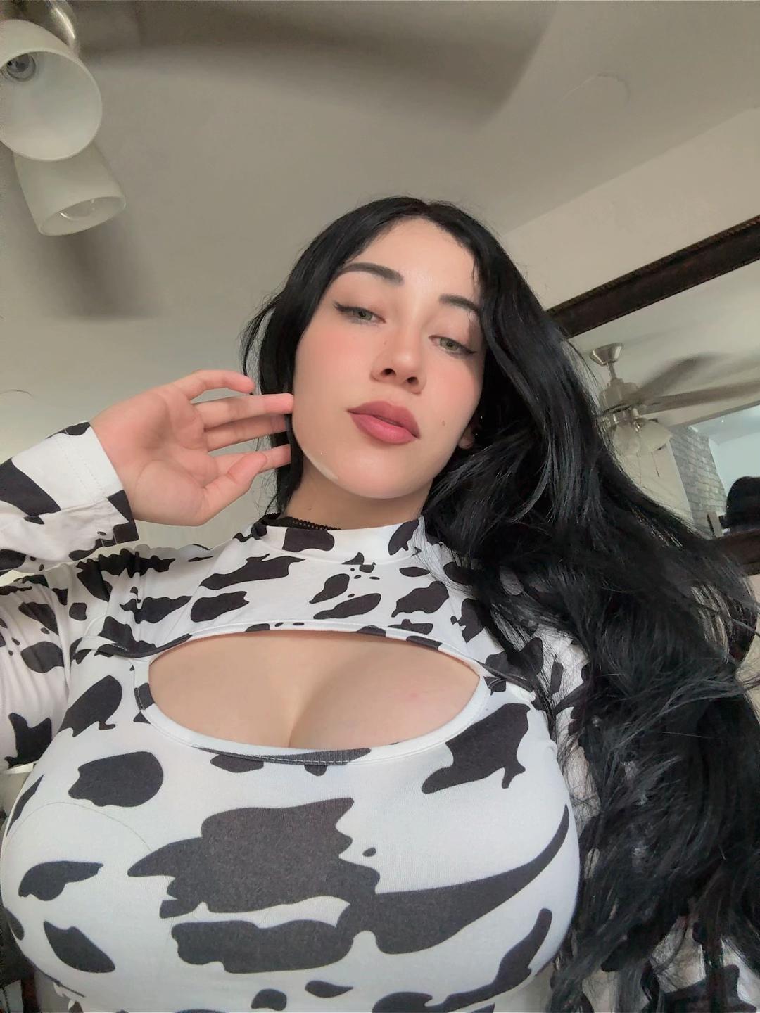 @Zurda