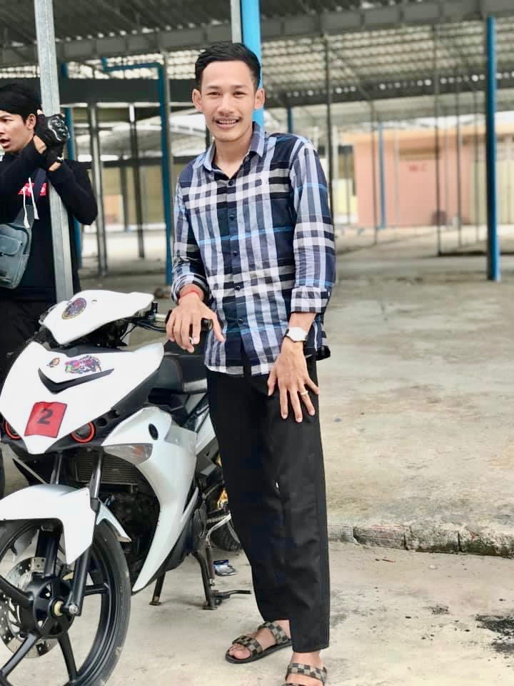 @Bro Neth🇰🇭🏍☺️