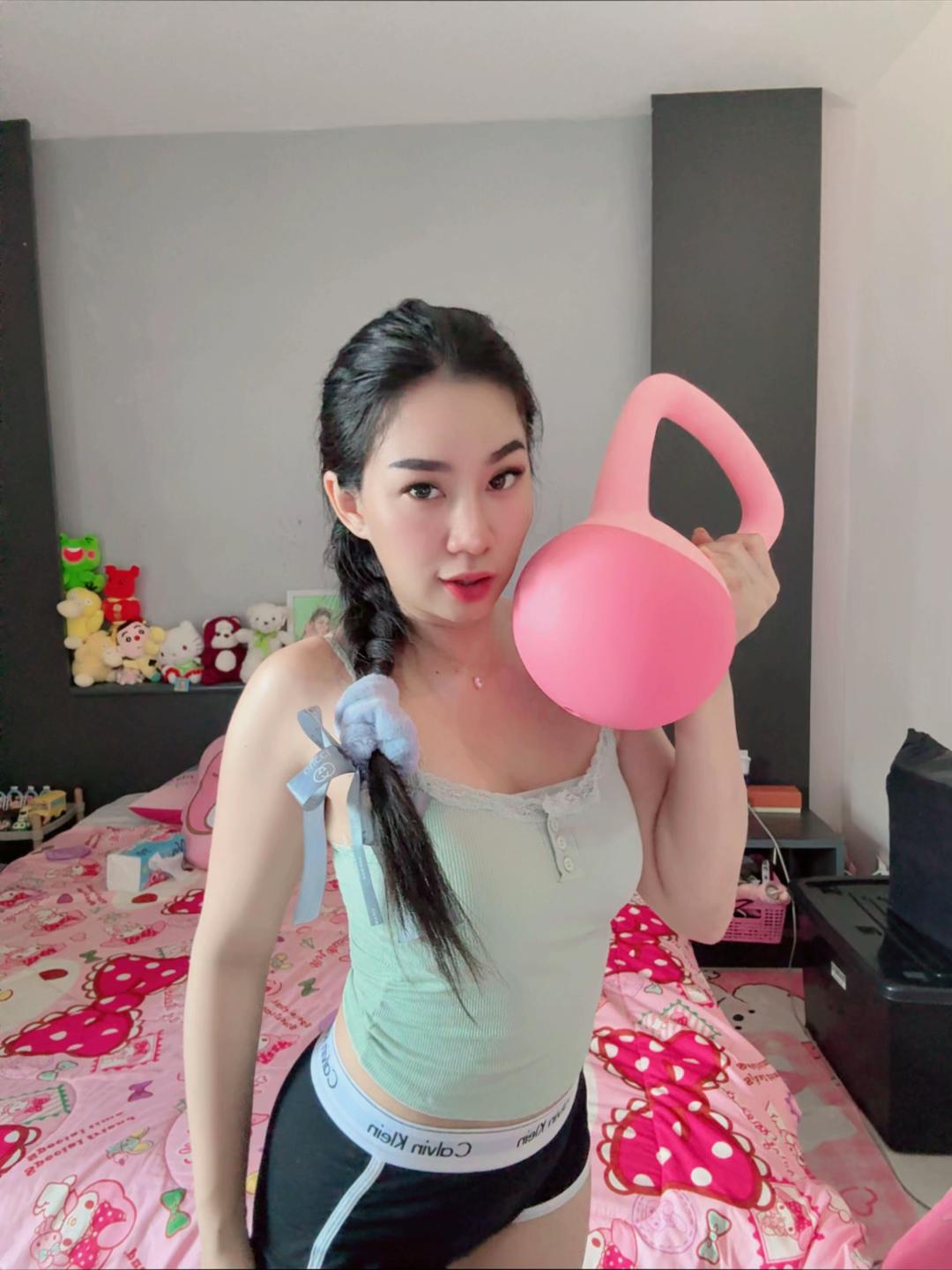 @น้องบัว ริศเยอะ
