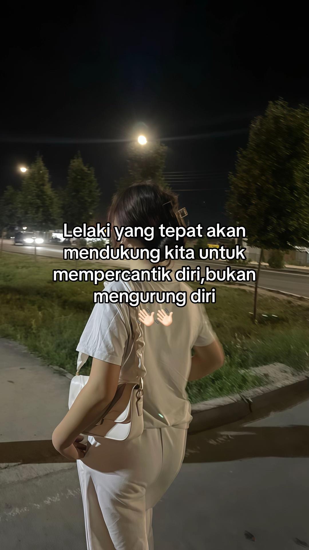 @️