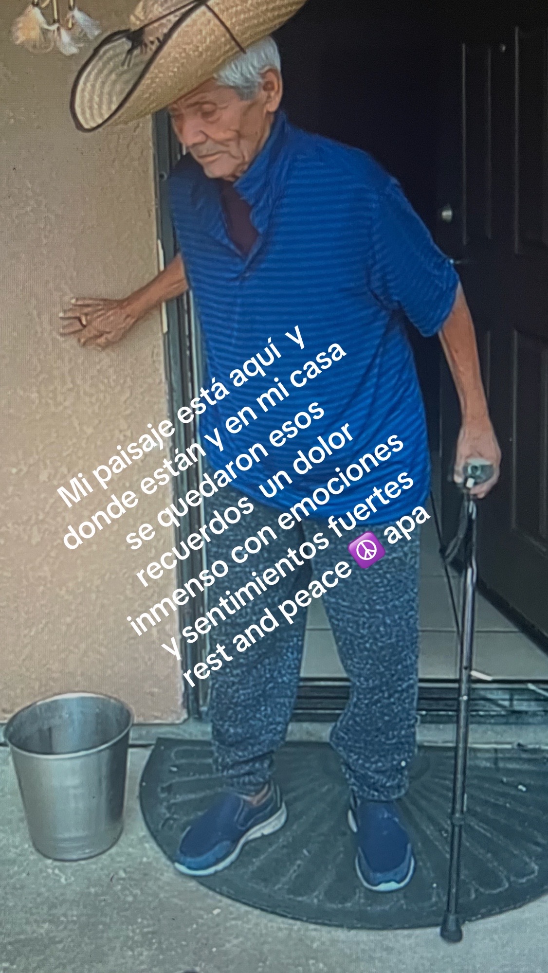 @Karoline