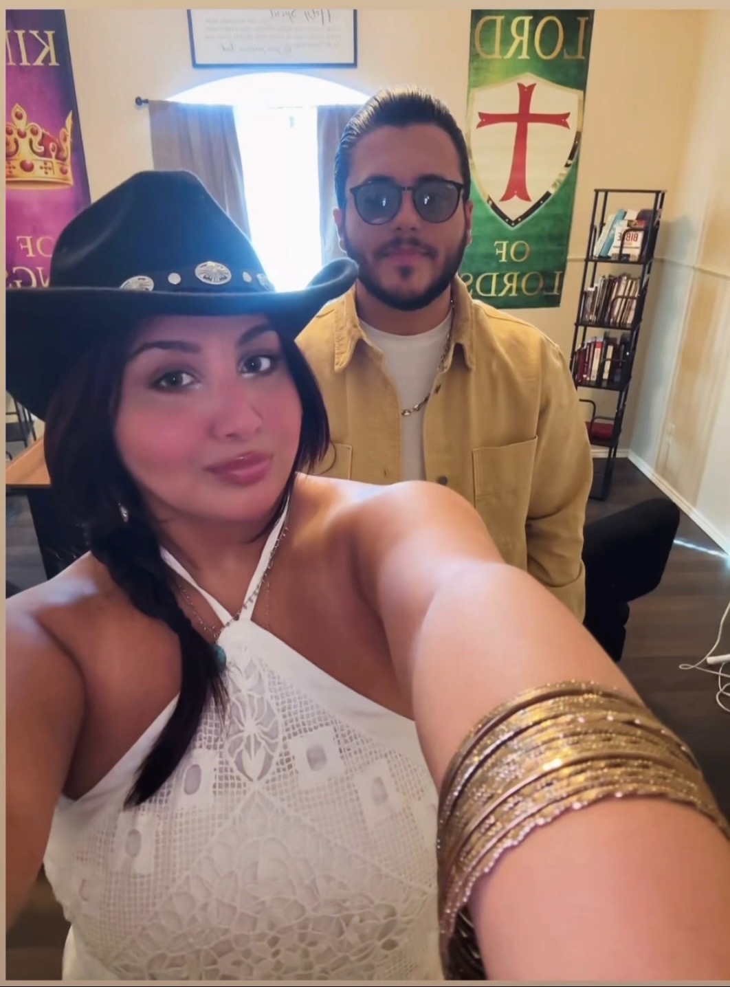 @Daisy Bumbalow n Antonio