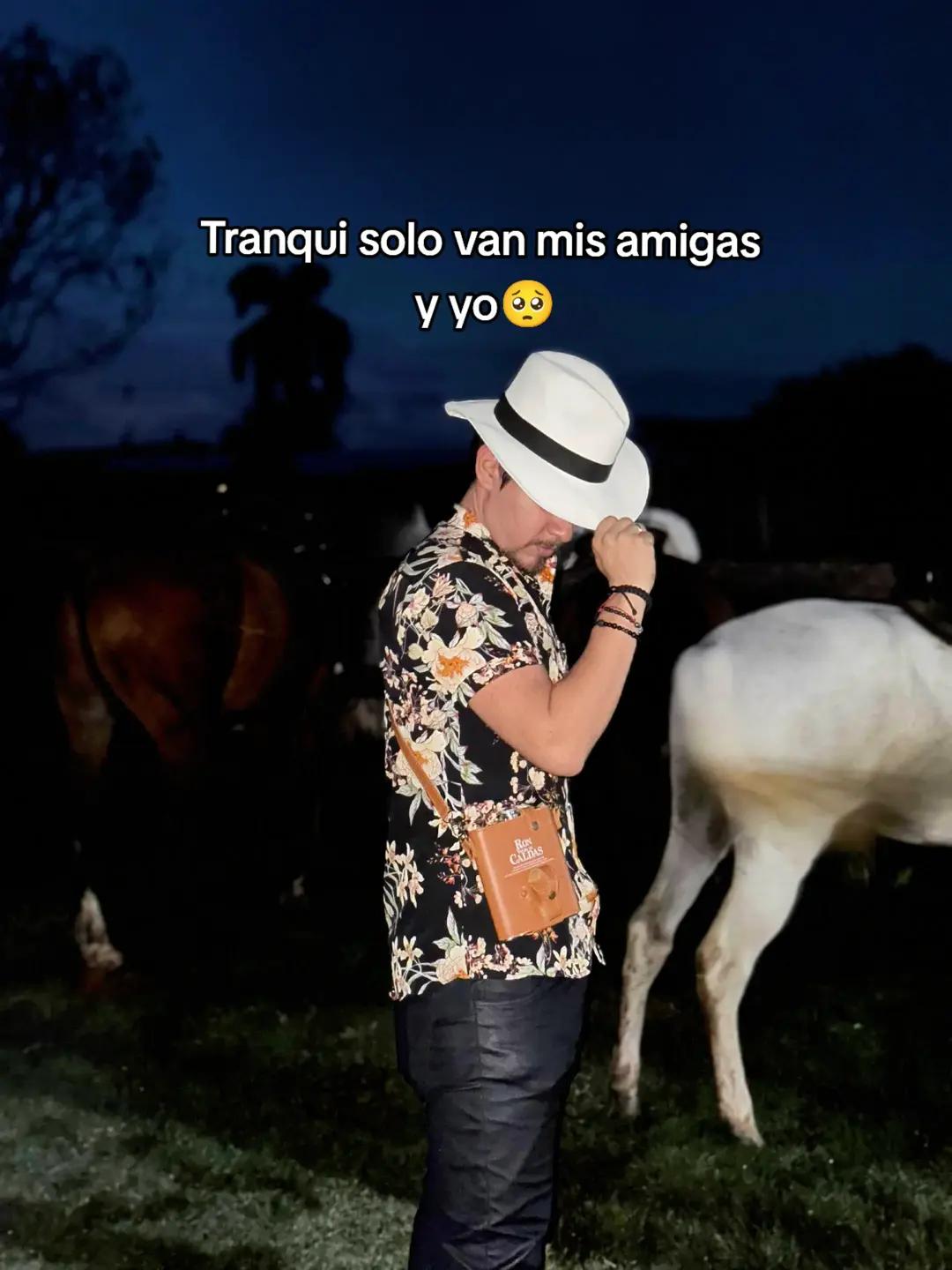 @Manuel Viveros
