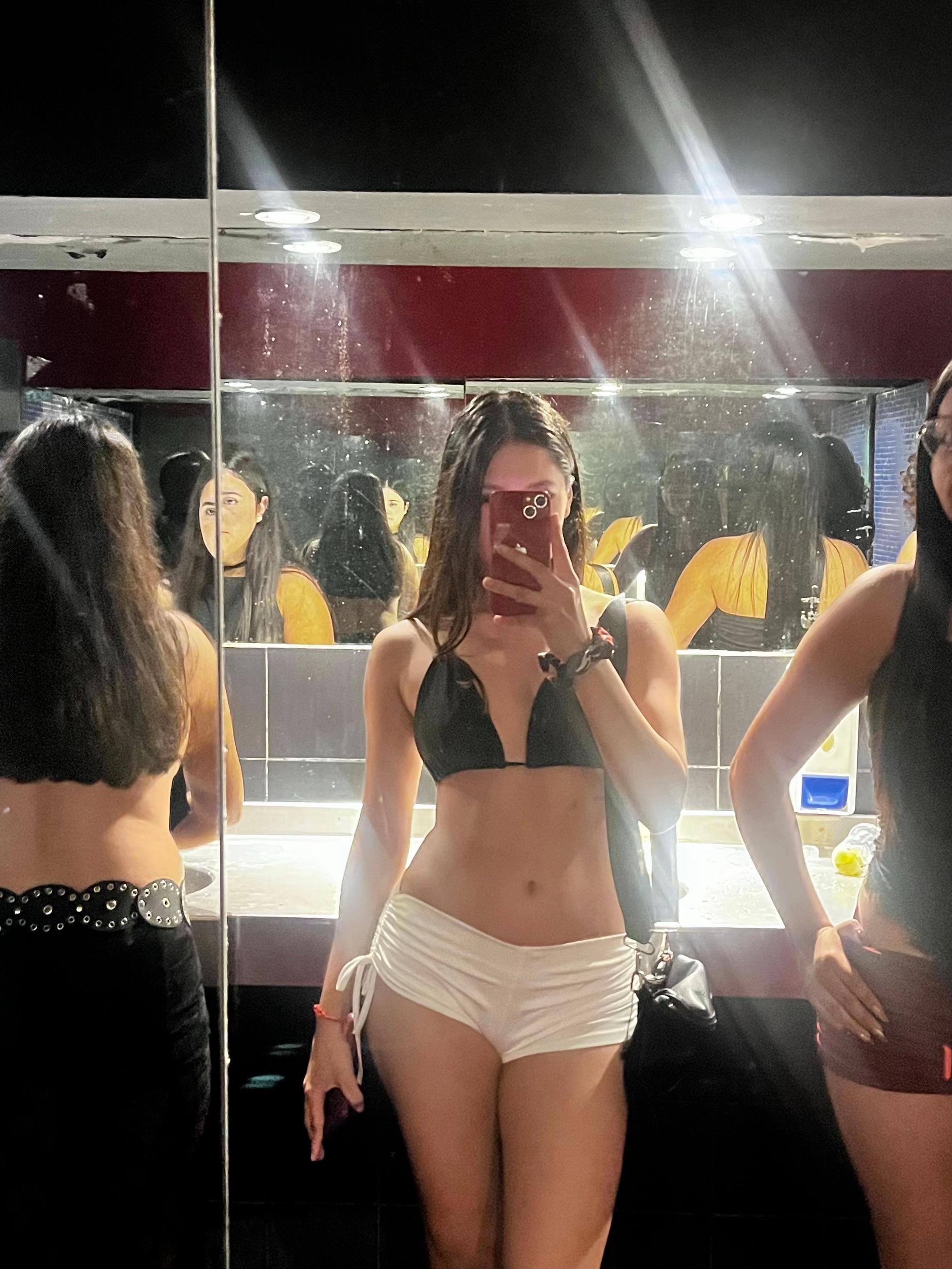 @Soyvalennn