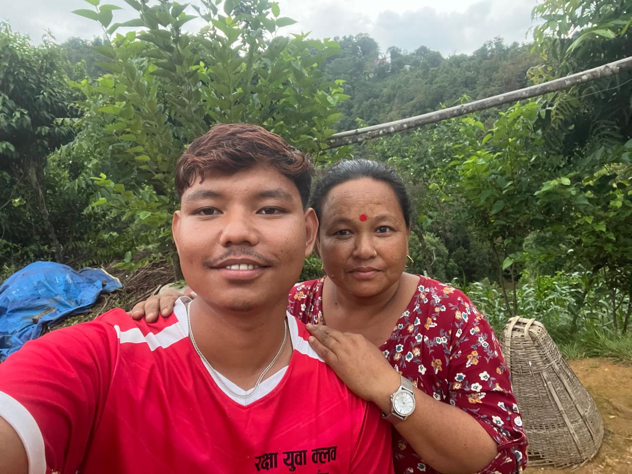 @Mr_Thapa<[S]💙