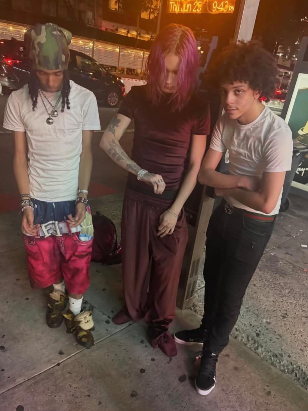 @❥