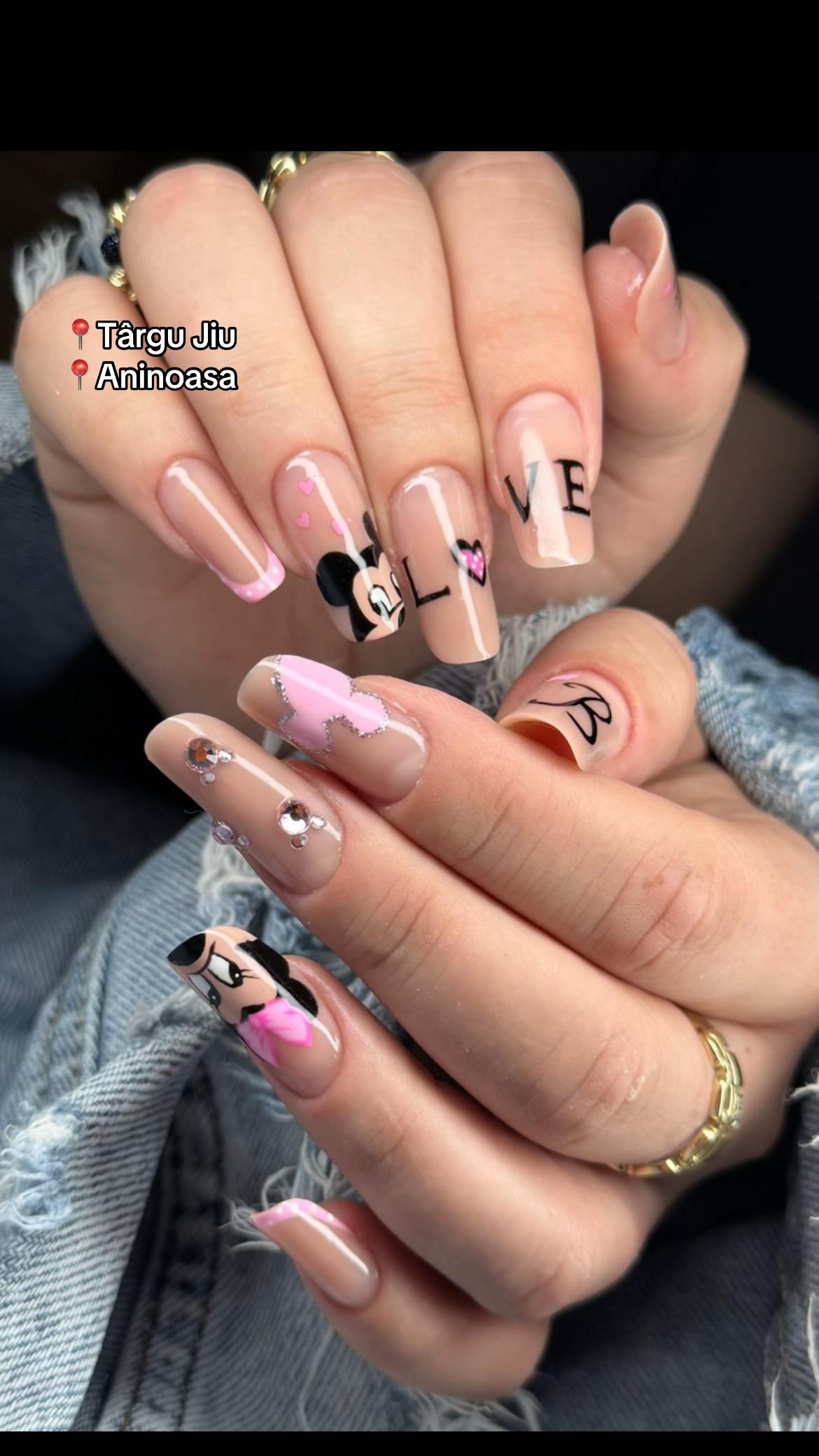 @nails_elly