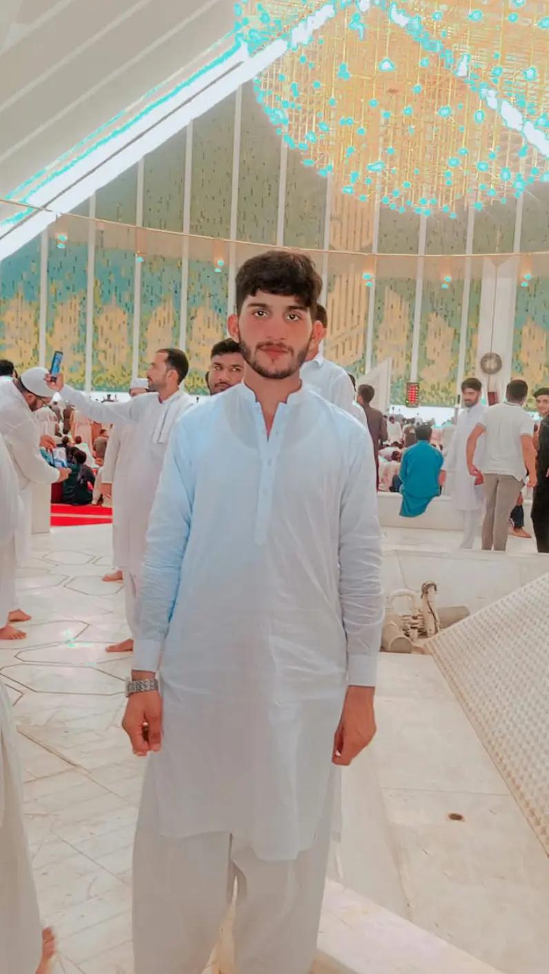 @kamal jutt 21🇵🇰🇵🇰