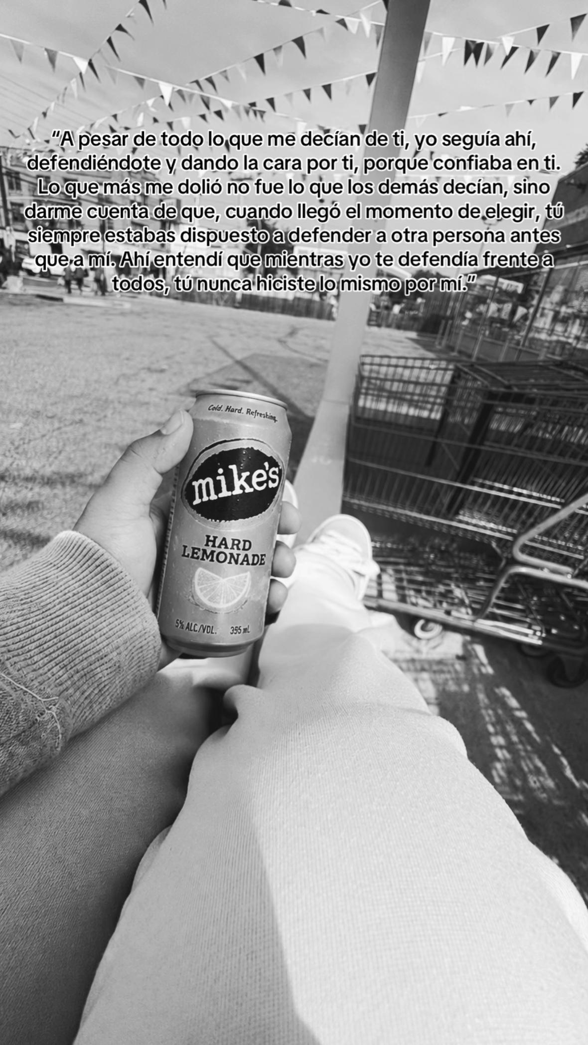 @♡🦋 آري