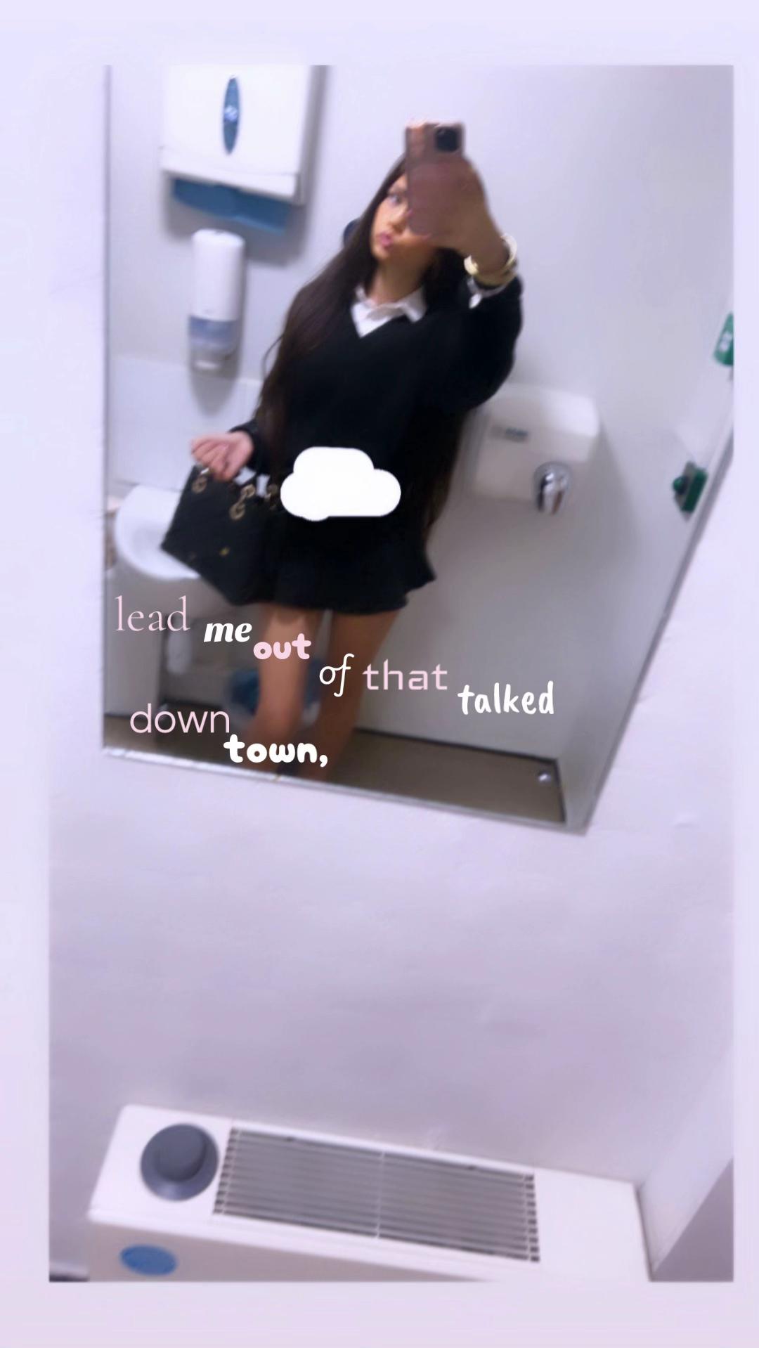@𝐁𝐄𝐋𝐋𝐀-𝐋𝐄𝐄👸🏽🪭⚜️