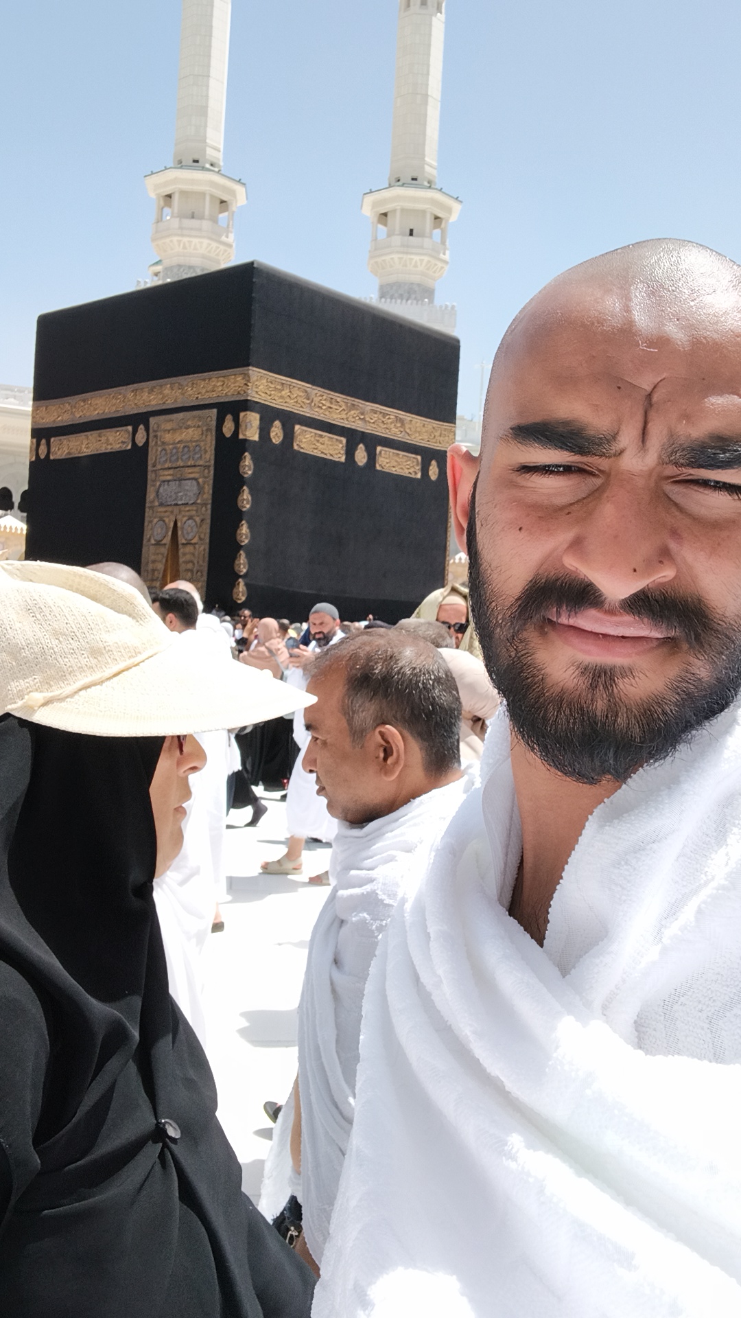 @🤍ɪ᭄ᷟ ᴄʜᴜᴅʀʏ🇵🇰🖤🇶🇦