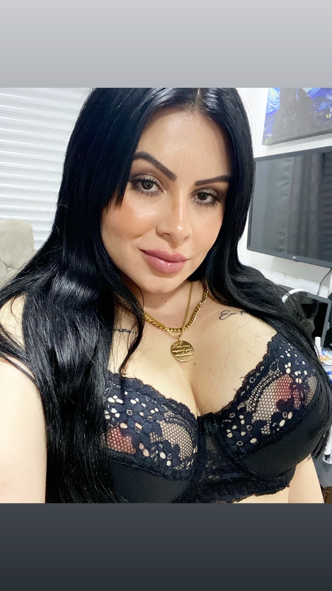 @user19400893590