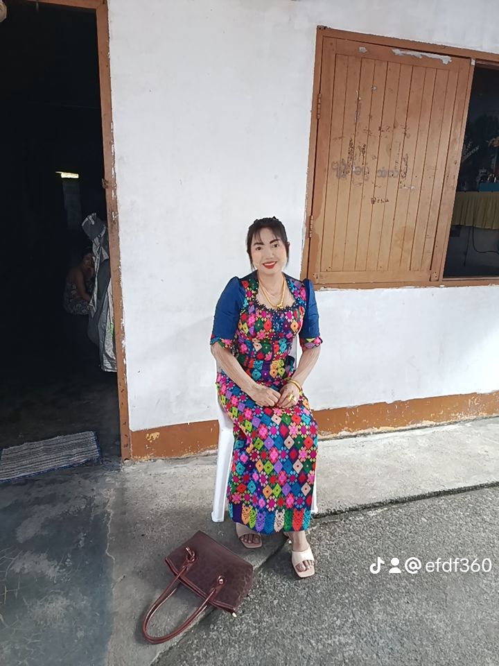 @ဖြိုးဖြိုး