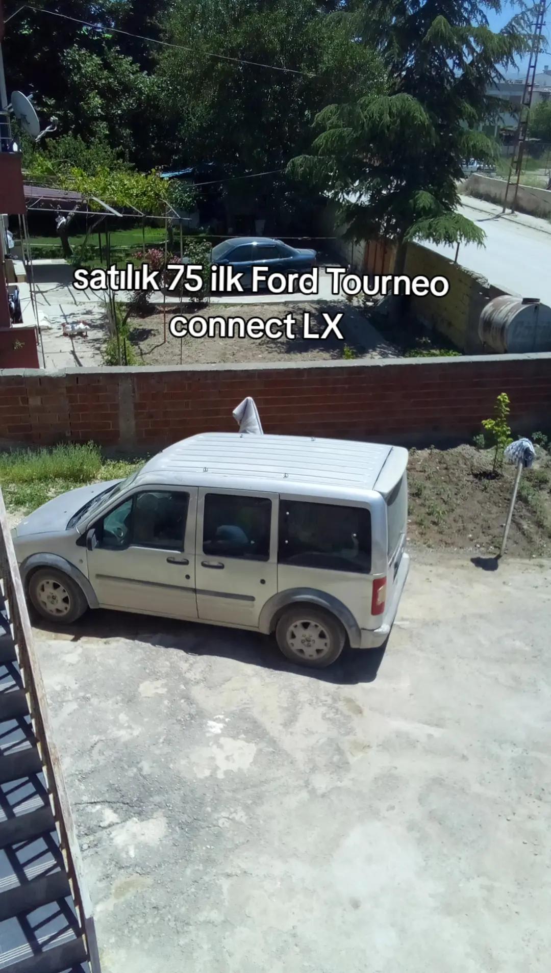 @@hard Tourneo connect Mustlia