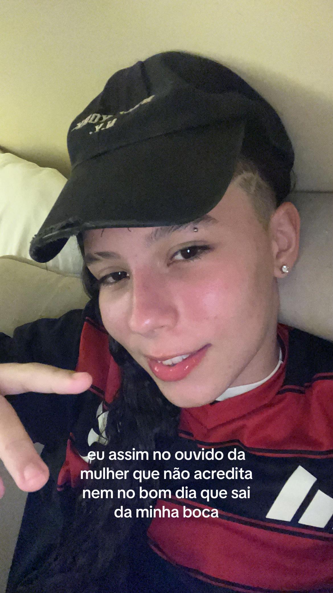 @juliabjj