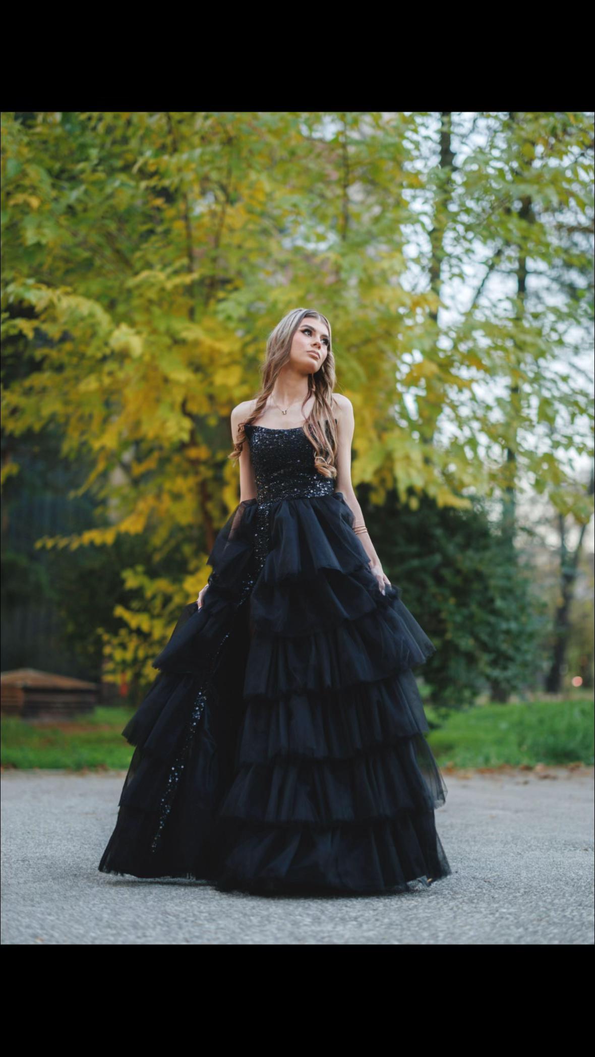 @сара