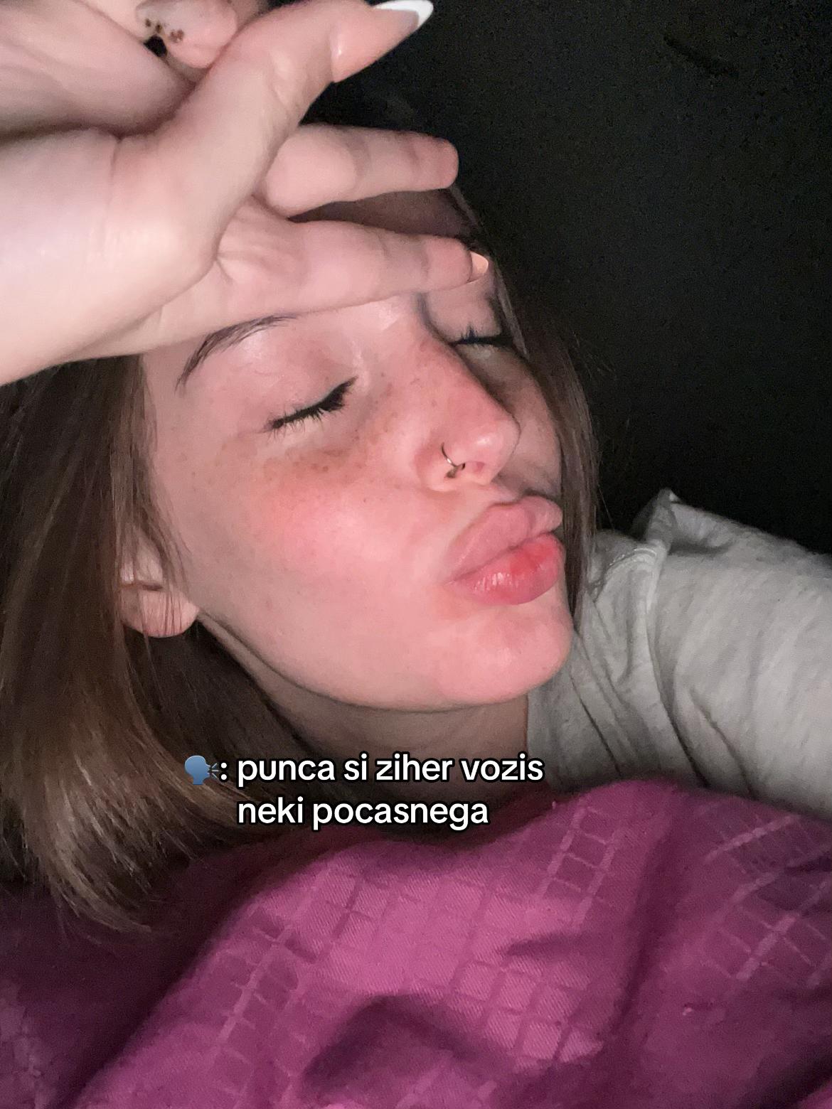 @tara🦋