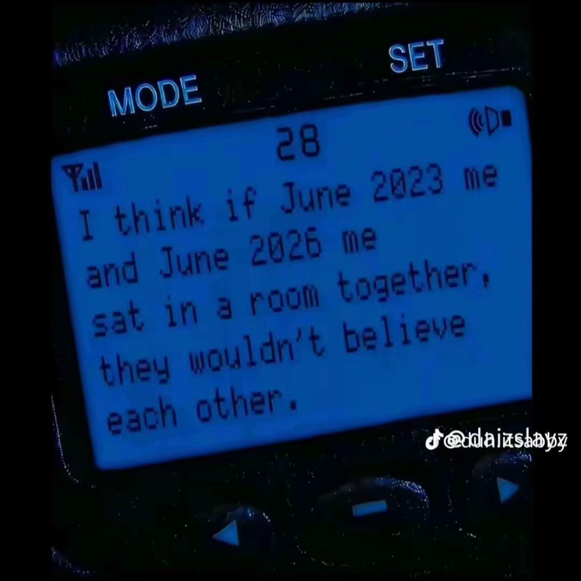 @️