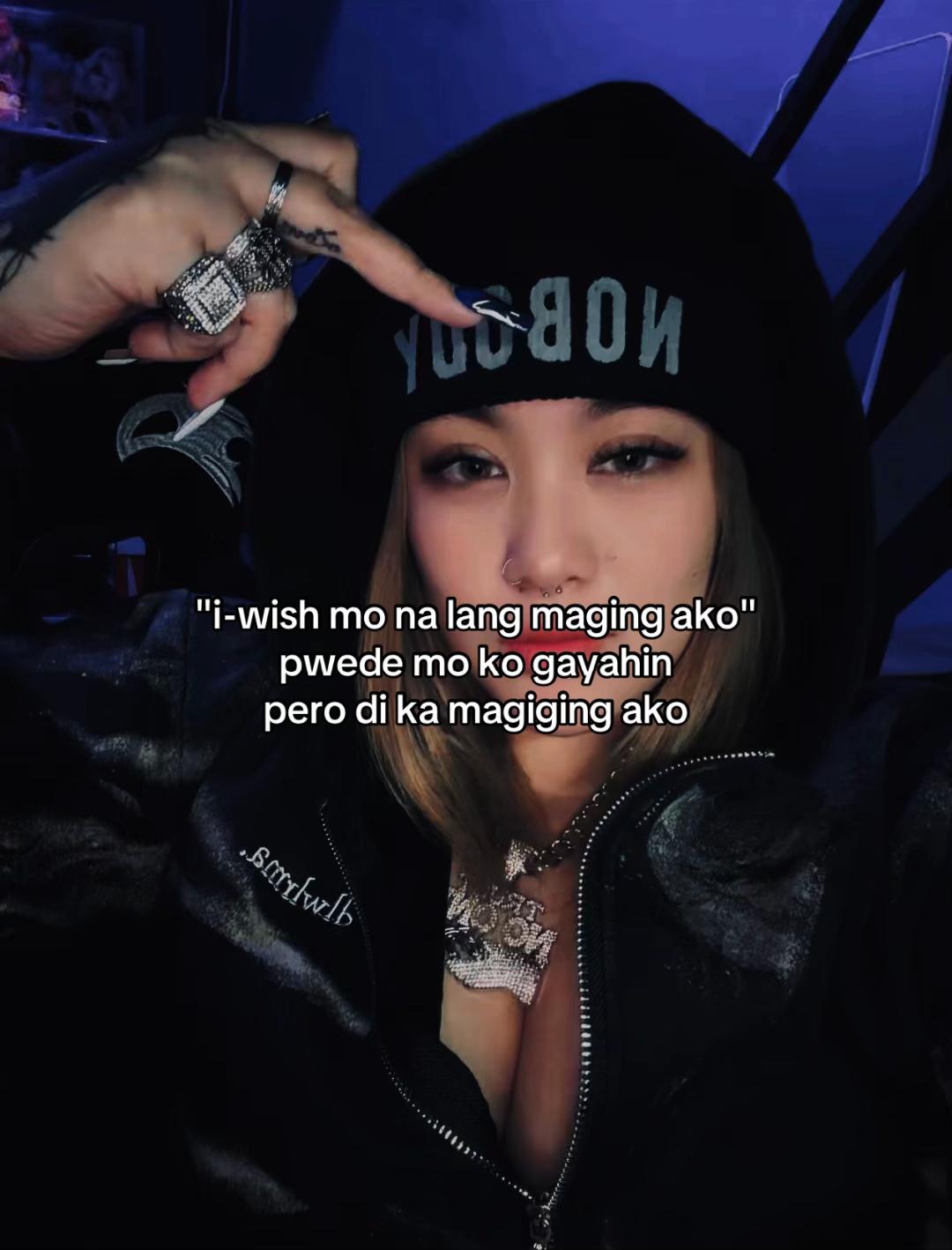 @🖤