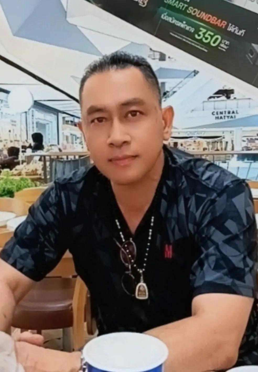 @โกหมู