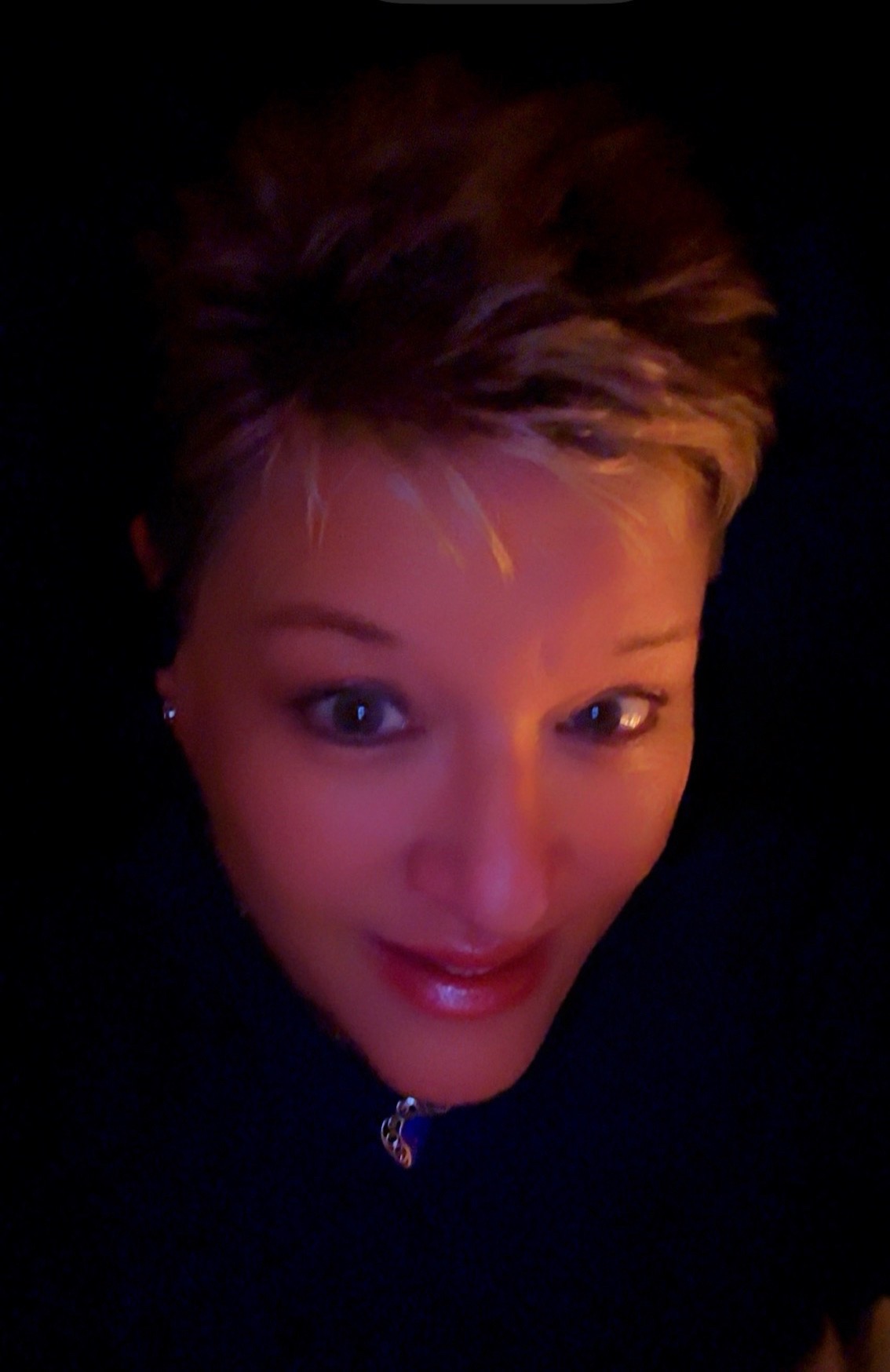 @ANGIE 👑🦅🦋✝️🦀🩷💚💙💜