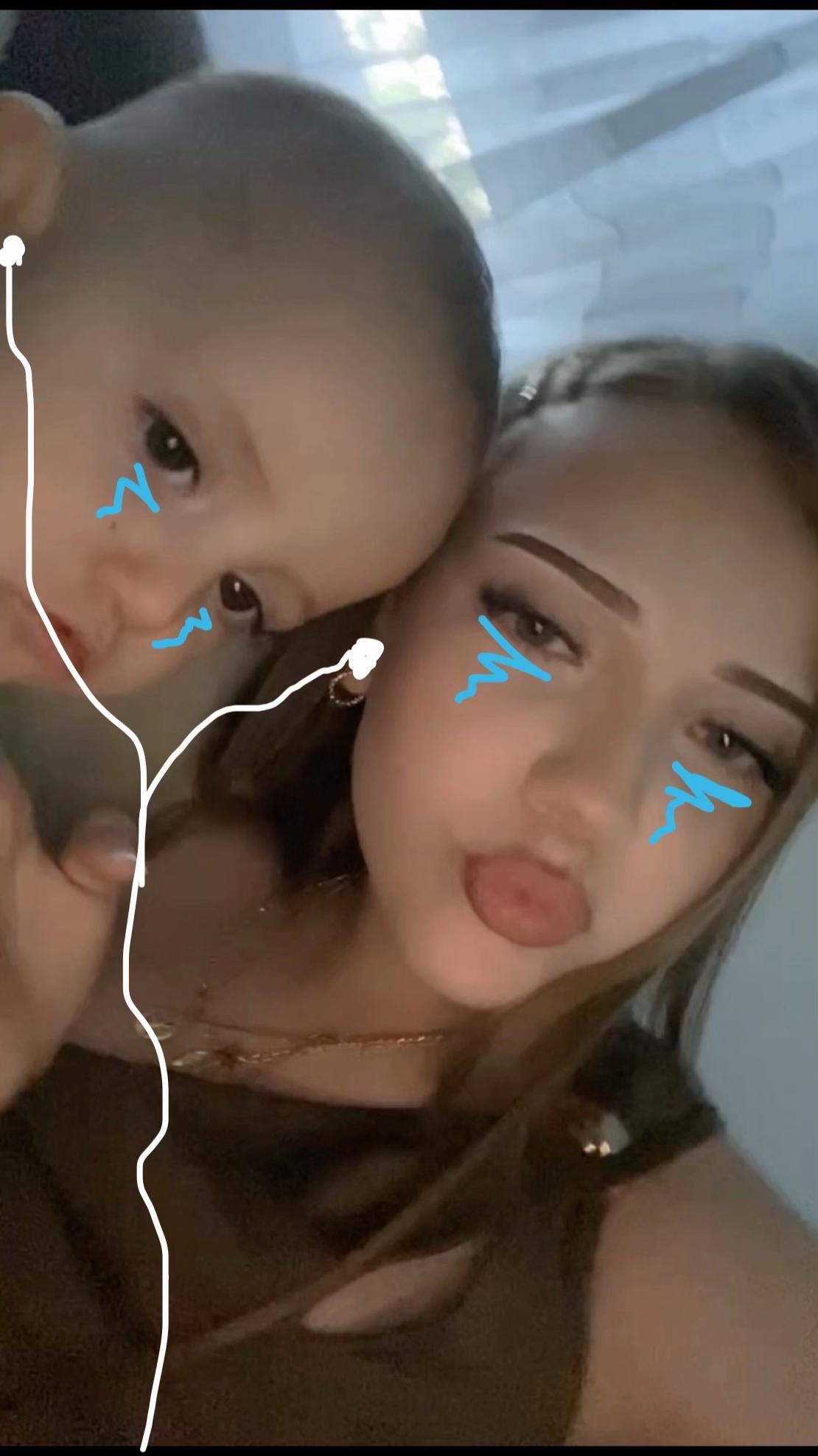 @𝜲‘🥥🇽🇰