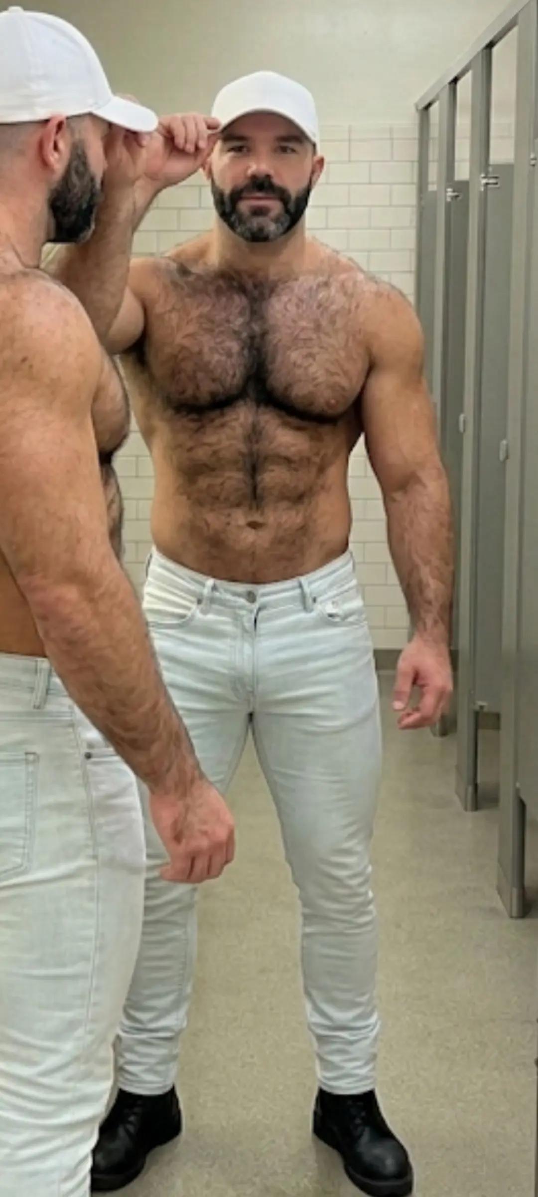 @Curioso HOT🔥🔥🔥