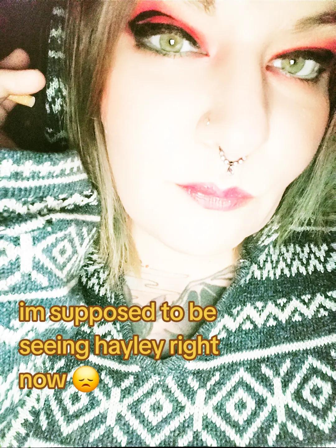 @Lacey.🔮🖤♒️