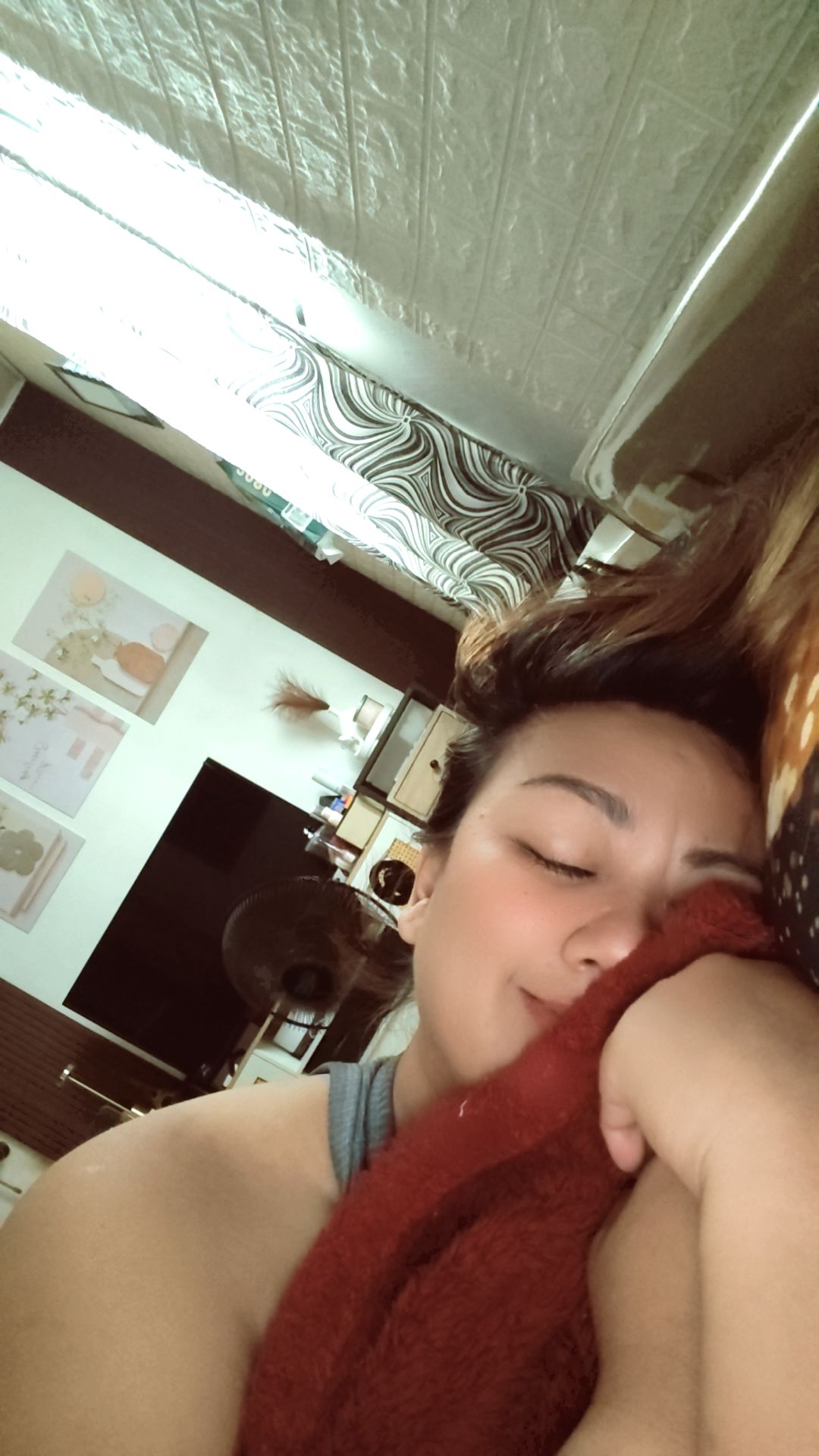 @Emzkieee