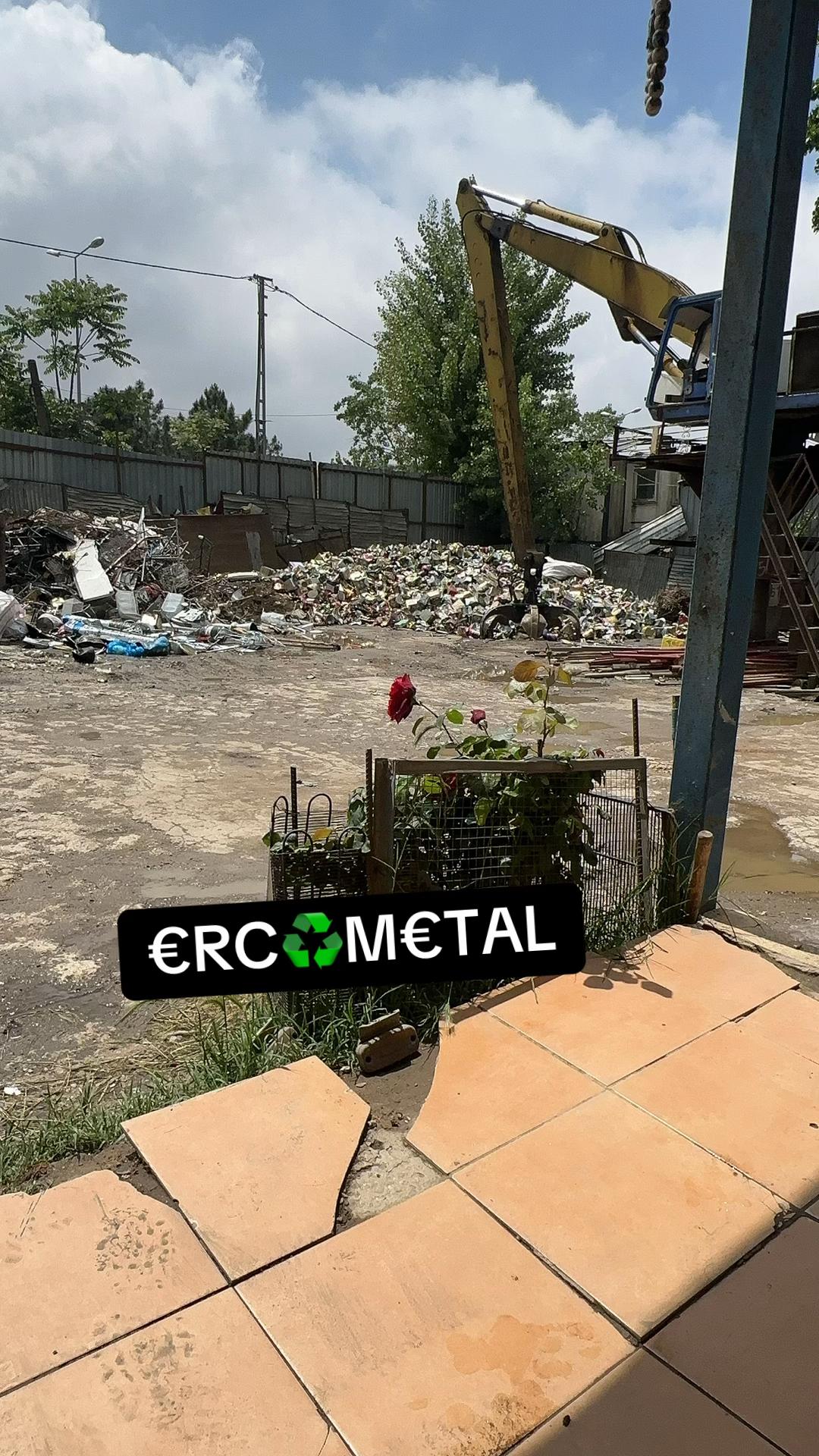 @£RCo