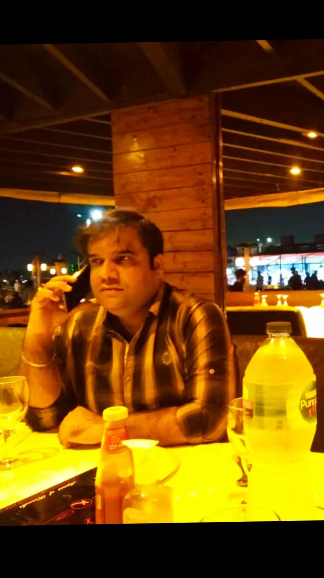@MalikRoomi