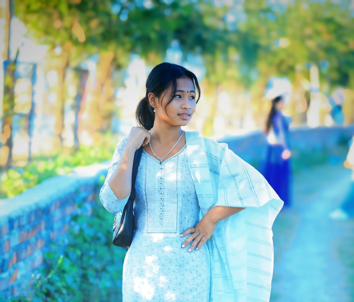 @_--misss Magarni------❣️💐