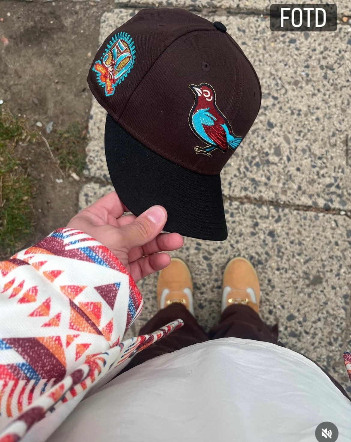 @LV