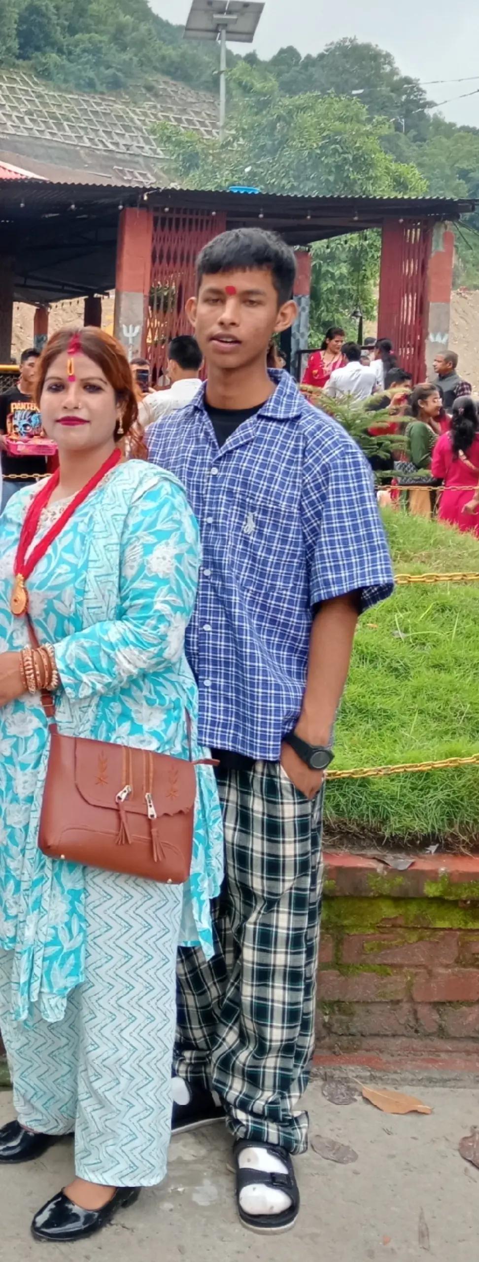@SACHINA😊SAPKOTA❤