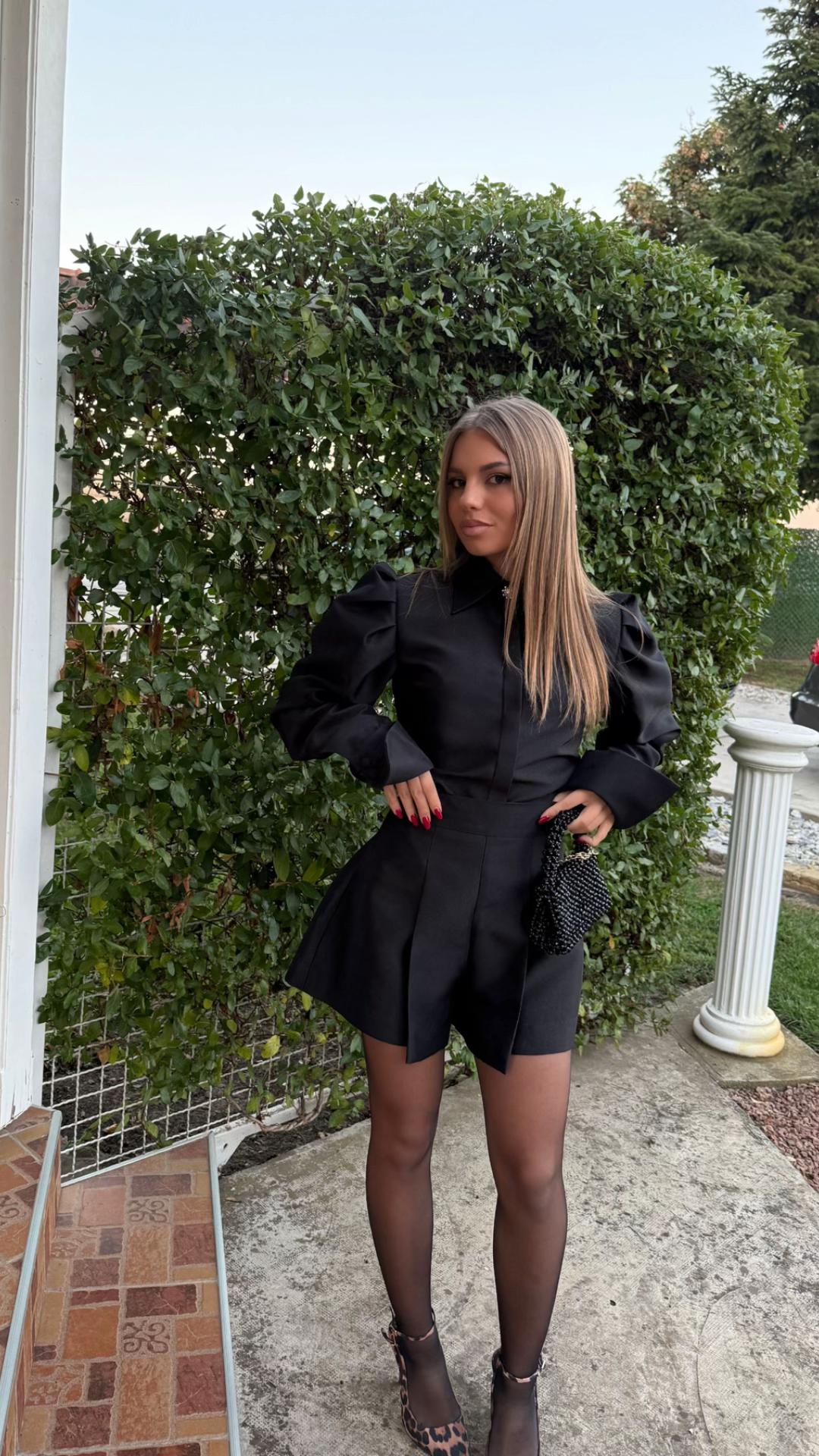 @Marija