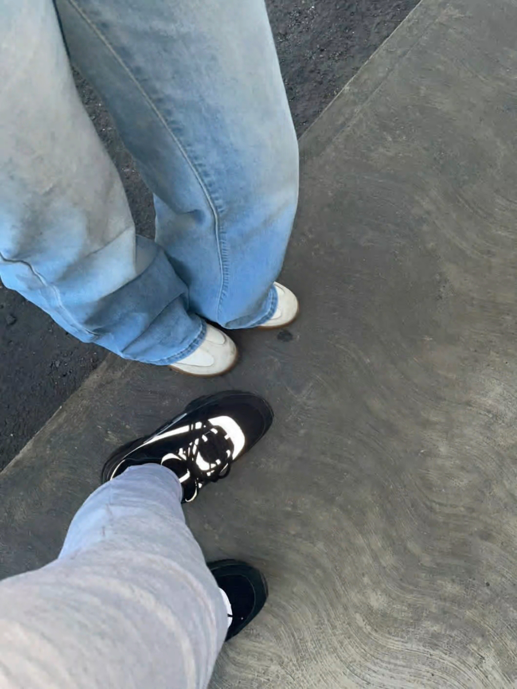 @𝐢𝐚𝐦_𝐧𝐚𝐭𝐡𝐢🕷️.
