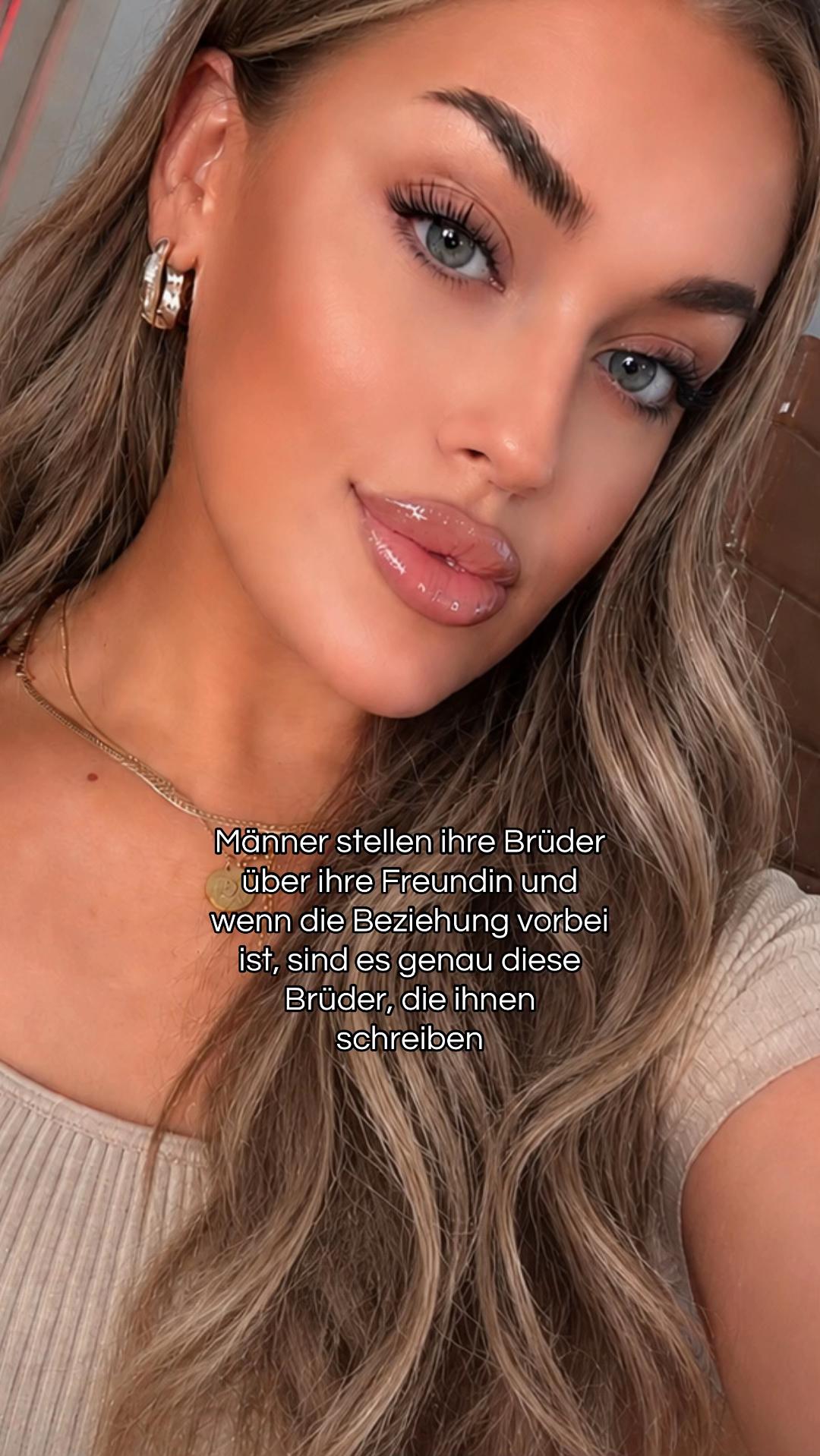 @ESTERINABALLERINA 👑