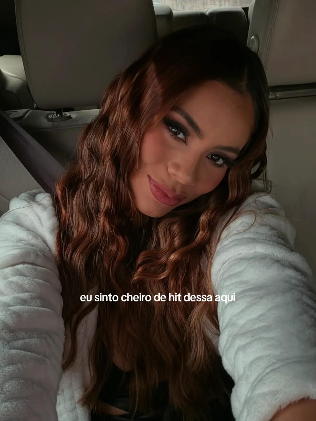 @Lexa em cena
